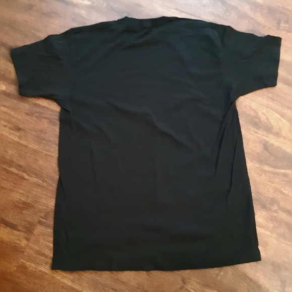 Yellowcard band 2017 final tour shirt NWOT - Picture 3 of 4